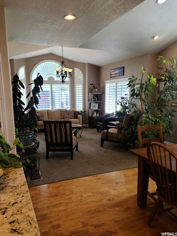 1092 S Barton Ct E, Bountiful, UT 84010 — photo 2