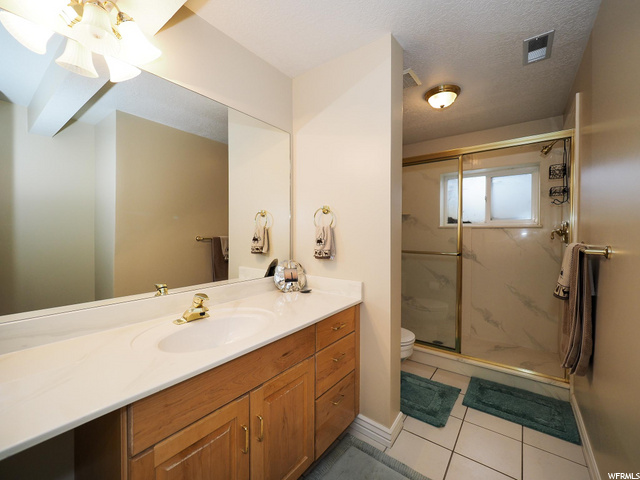 1092 S Barton Ct E, Bountiful, UT 84010 — photo 10