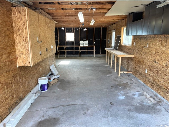 Garage inside extra deep
