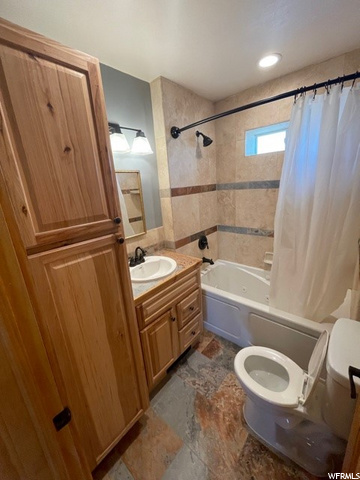 Main Bath