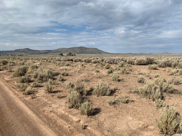 10400, Beryl, UT 84714 — photo 2