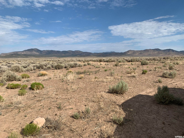 10400, Beryl, UT 84714 — photo 8