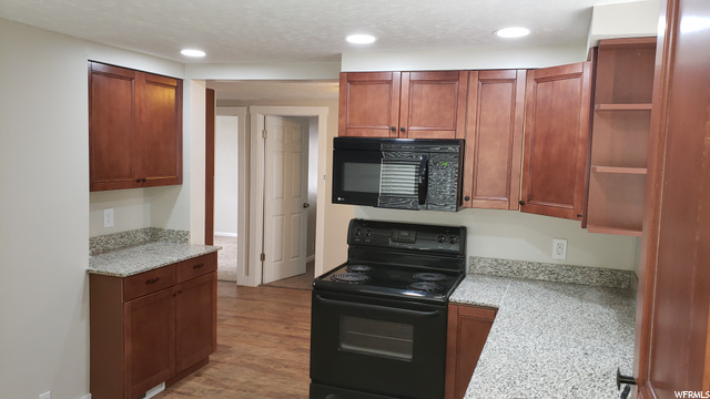 180 W 17th S, Ogden, UT 84404 — photo 8
