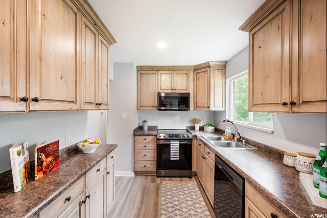 52 E 1700 S, Bountiful, UT 84010 — photo 11