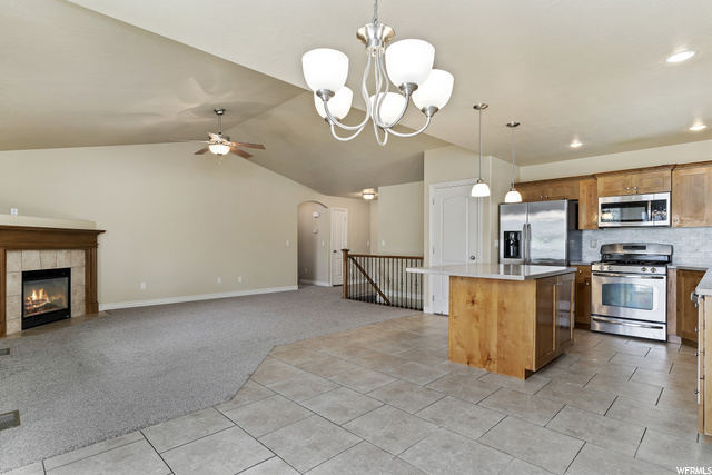 654 W 1900 S, Syracuse, UT 84075 — photo 6