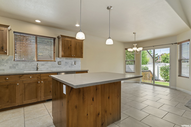 654 W 1900 S, Syracuse, UT 84075 — photo 10