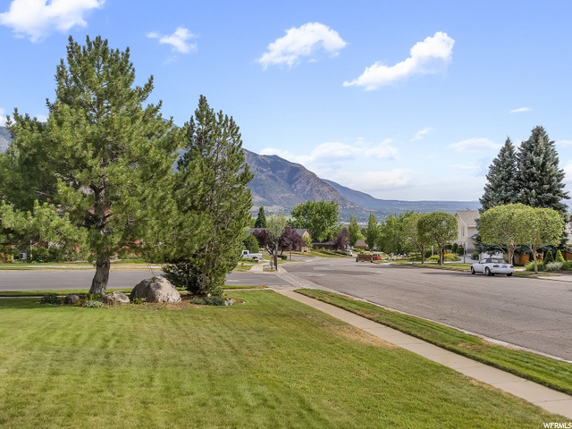 688 E 3525 N, North Ogden, UT 84414 — photo 4