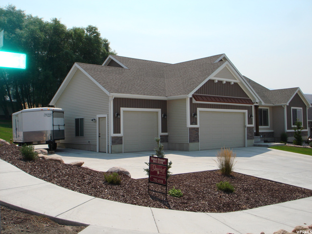 490 N 390 E, Richmond, UT 84333 — photo 2