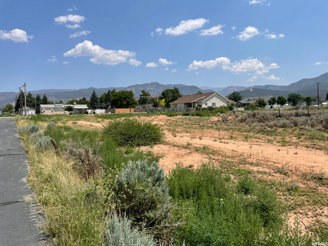 400 N, Parowan, UT 84761 — photo 8