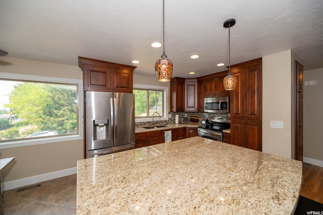 637 W 3400 S, Bountiful, UT 84010 — photo 7