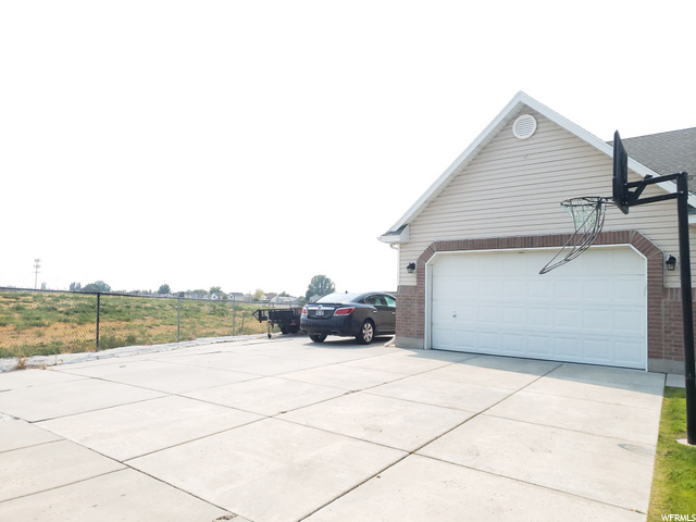 4873 S 3575 W, Roy, UT 84067 — photo 4