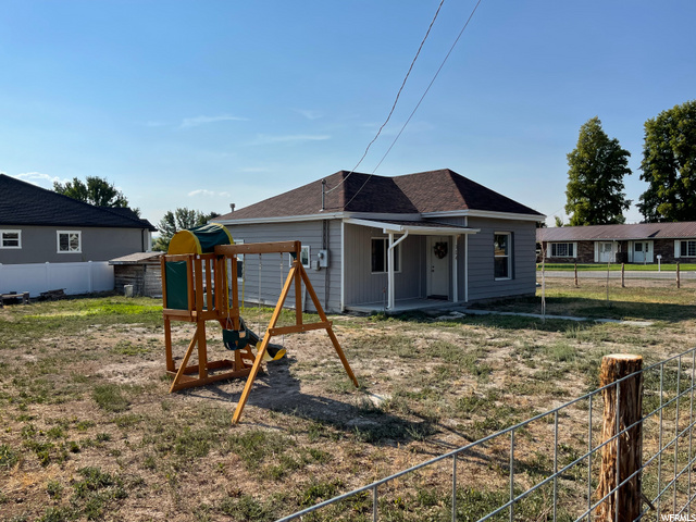 704 S 300 E, Nephi, UT 84648 — photo 3