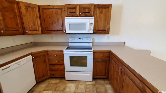 580 E Main St, Myton, UT 84052 — photo 6