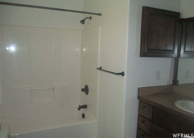 580 E Main St, Myton, UT 84052 — photo 11