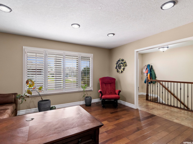 2353 E Summerwood Dr, Layton, UT 84040 — photo 8