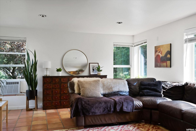 9558 S 3100 E, Sandy, UT 84092 — photo 5