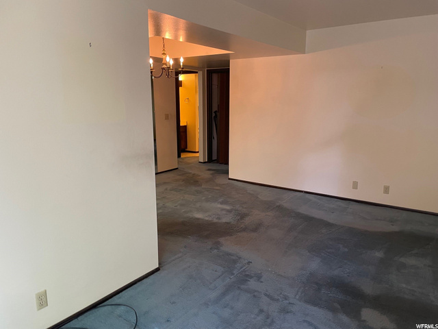 294 E Peach Ln, Bountiful, UT 84010 — photo 10
