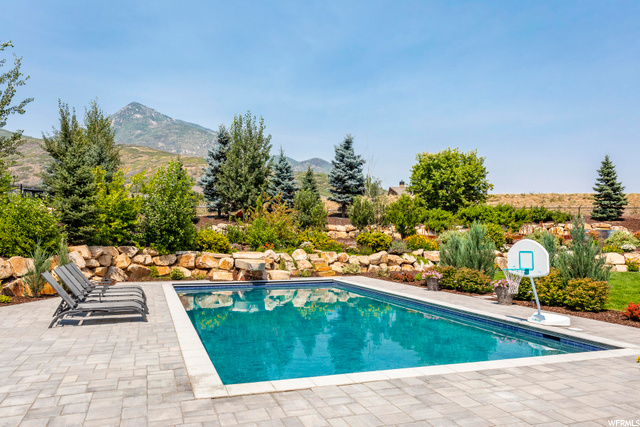 627 E Dutch Valley Ct, Midway, UT 84049 — photo 3