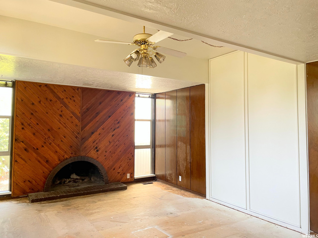 Vaulted Ceiling