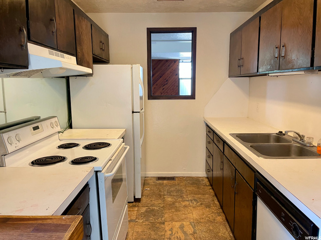 Range and Fridge