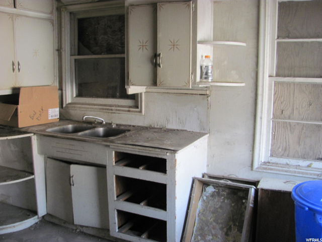 93 E 300 S, Price, UT 84501 — photo 5