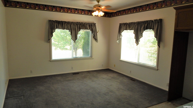 439 W 300 N, Hyrum, UT 84319 — photo 6