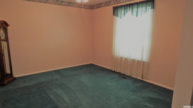 439 W 300 N, Hyrum, UT 84319 — photo 9