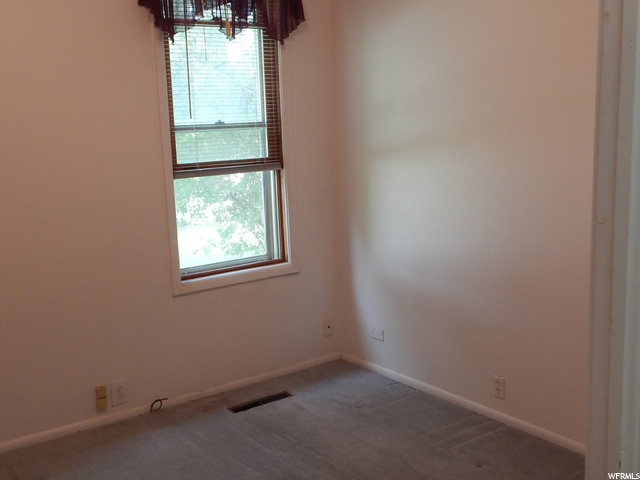 439 W 300 N, Hyrum, UT 84319 — photo 10
