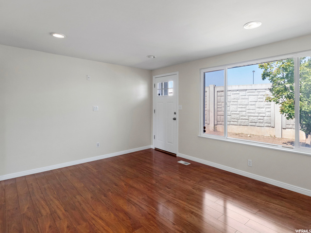 710 E Tulip Dr S, Sandy, UT 84094 — photo 10