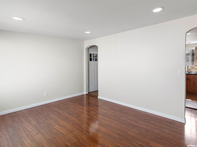 710 E Tulip Dr S, Sandy, UT 84094 — photo 9