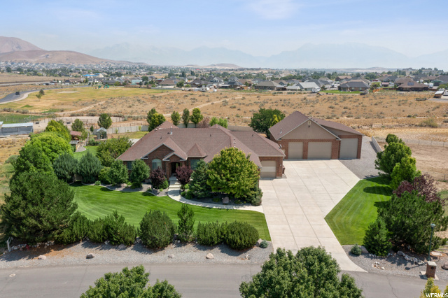 8636 N CRESCENT LOOP, Eagle Mountain UT 84005