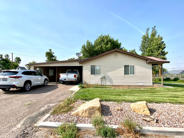 3490 S 1500 E, Vernal, UT 84078 — photo 10