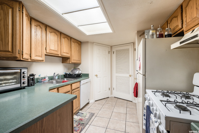 229 E 1530 N, North Logan, UT 84341 — photo 8