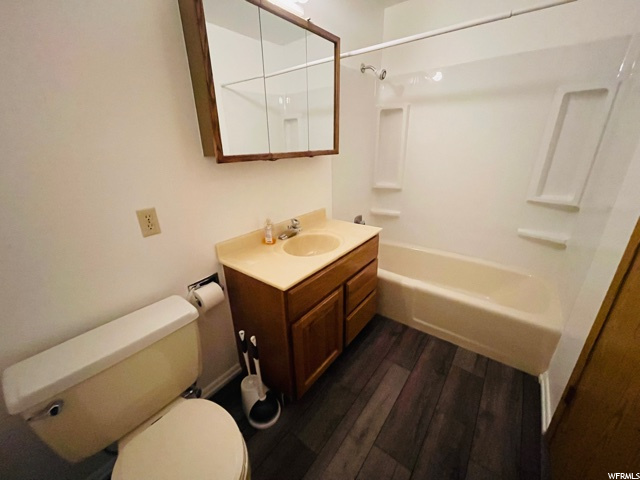 Common bath.