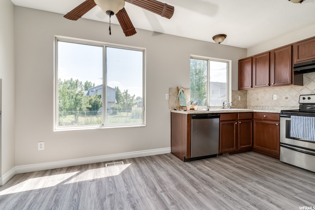 2193 W 1680 N, Clinton, UT 84015 — photo 6
