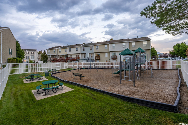 536 S 425 E, Clearfield, UT 84015 — photo 9
