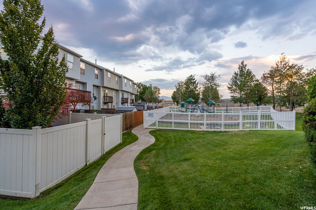 536 S 425 E, Clearfield, UT 84015 — photo 8