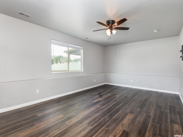 2039 E Easter Dr, Eagle Mountain, UT 84005 — photo 7