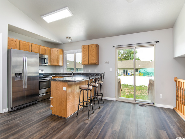 2039 E Easter Dr, Eagle Mountain, UT 84005 — photo 4