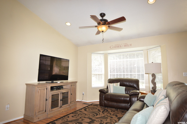 2104 N 1350 W, Clinton, UT 84015 — photo 9