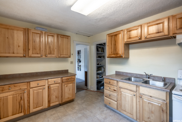 322 N 300 E, Logan, UT 84321 — photo 12