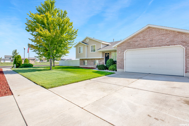2396 N 2930 W, Clinton, UT 84015 — photo 2