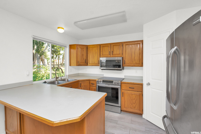 969 E Springtree Dr N, Layton, UT 84040 — photo 4