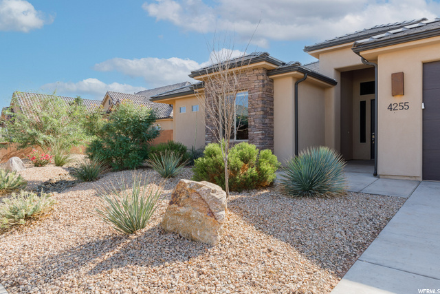 4255 S 1095 E, Washington, UT 84780 — photo 3