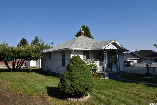 690 N 200 E, Price, UT 84501 — photo 2