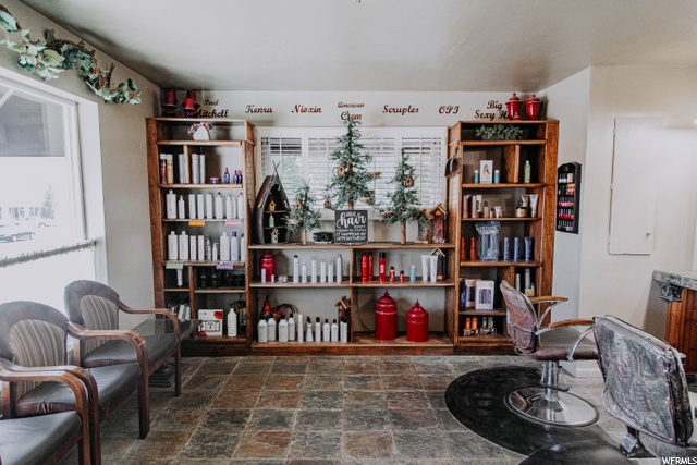664 W Antelope Dr, Layton, UT 84041 — photo 8