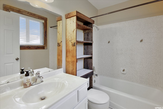 2652 N 1120 W, Clinton, UT 84015 — photo 8