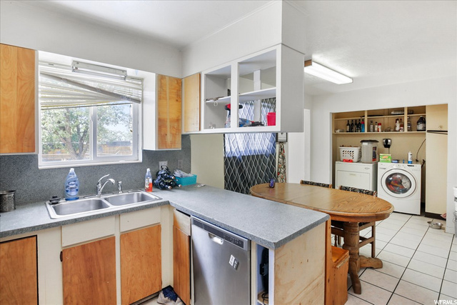 4875 S 2675 W, Roy, UT 84067 — photo 6