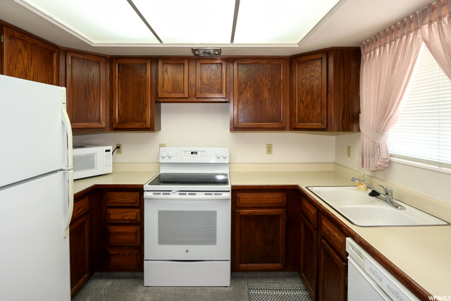 6927 S 800 E, Midvale, UT 84047 — photo 10
