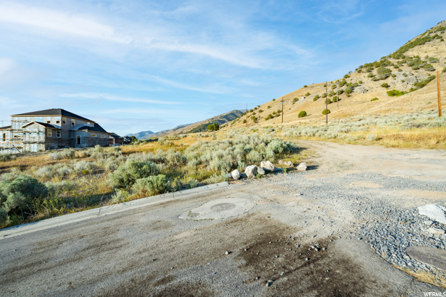 2033 Mountain View Ln, Logan, UT 84341 — photo 4